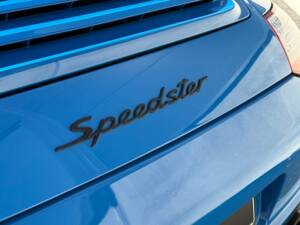 Image 16/37 of Porsche 911 Speedster (2010)