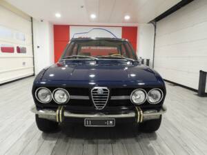 Bild 2/15 von Alfa Romeo Alfetta 2.0 (1974)