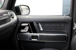 Image 29/32 of Mercedes-Benz G 500 (LWB) (2023)