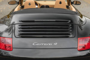 Bild 56/96 von Porsche 911 Carrera 4 (2006)