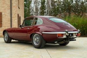 Afbeelding 14/50 van Jaguar E-Type V12 (2+2) (1972)