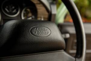 Bild 18/50 von Land Rover Defender 90 TD4 (2008)