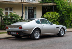Afbeelding 3/30 van Aston Martin V8 Vantage X-Pack (1987)