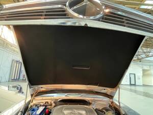 Immagine 35/52 di Mercedes-Benz 500 SL (1984)