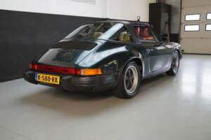 Image 27/50 de Porsche 911 SC 3.0 (1980)