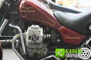 Image 9/10 of Moto Guzzi DUMMY (1996)