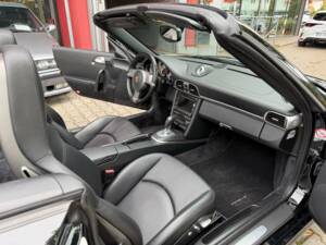 Bild 14/15 von Porsche 911 Carrera 4S (2010)