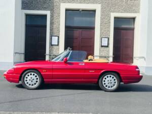 Image 1/50 of Alfa Romeo 2.0 Spider (1991)
