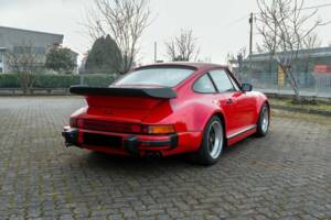 Afbeelding 3/5 van Porsche 911 Turbo 3.3 (1984)