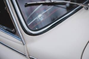 Immagine 11/50 di Jaguar Mk II 3.8 (1960)