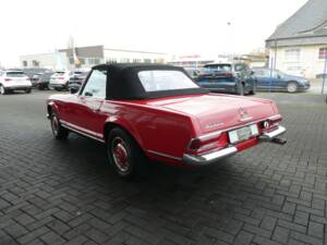 Bild 6/23 von Mercedes-Benz 230 SL (1964)
