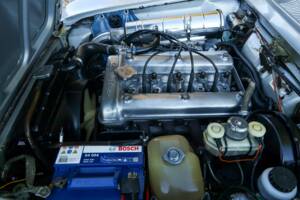 Image 39/50 of Alfa Romeo 1750 GT Veloce (1970)