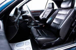 Image 10/29 de Mercedes-Benz E 320 (1995)