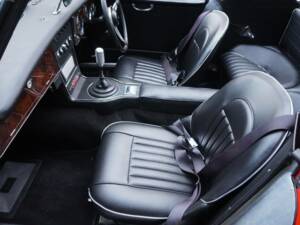Immagine 12/18 di Austin-Healey 3000 Mk III (BJ8) (1964)