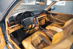 Bild 20/37 von Mercedes-Benz 560 SEC (1990)