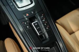 Bild 22/24 von Porsche 911 Carrera 4 GTS (2017)