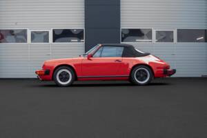 Image 4/29 of Porsche 911 Carrera 3.2 (1989)