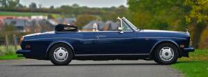 Image 8/50 of Rolls-Royce Corniche S (1995)