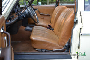 Image 10/49 of Mercedes-Benz 280 SE 3,5 (1972)