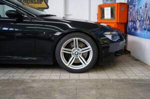 Bild 31/32 von BMW M6 (2006)