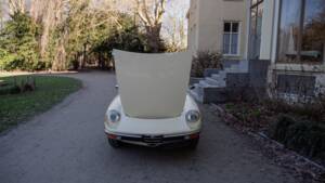 Image 32/58 of Alfa Romeo 2000 Spider Veloce (1977)