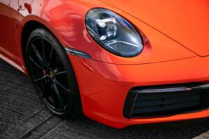 Bild 25/33 von Porsche 911 Carrera 4S (2019)