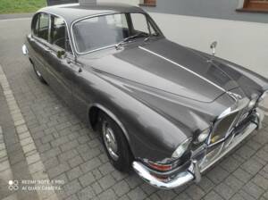 Image 6/15 of Jaguar 420 (1967)