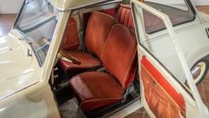 Bild 11/14 von Glas Goggomobil T 400 (1958)