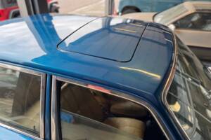 Imagen 6/19 de Volvo P 144 GL (1974)