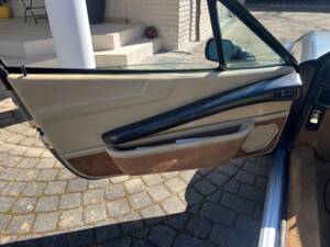 Image 73/114 de Ferrari 308 GTS Quattrovalvole (1985)