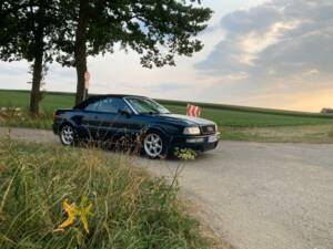 Bild 78/88 von Audi Cabriolet 2.6 (1995)