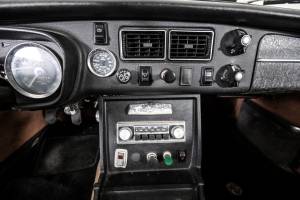 Imagen 18/50 de MG MGB GT (1974)