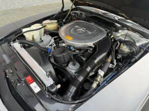Image 31/50 de Mercedes-Benz 560 SL (1986)