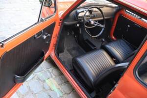 Image 26/32 of FIAT 500 L (1971)