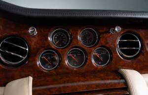 Image 27/46 of Bentley Arnage T (2004)