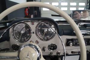 Immagine 47/50 di Mercedes-Benz 190 SL (1956)