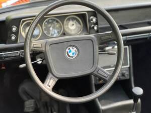 Image 92/142 of BMW 1600 Convertible (1970)