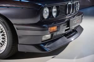 Bild 31/36 von BMW M3 (1989)