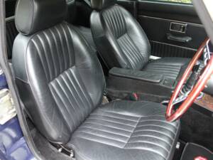 Bild 10/16 von MG MGB GT (1974)