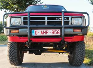 Bild 8/34 von Toyota Hilux (1988)