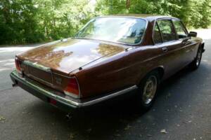 Image 5/14 of Jaguar XJ 12 (1982)