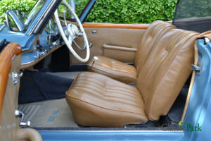 Image 10/50 of Mercedes-Benz 190 SL (1961)