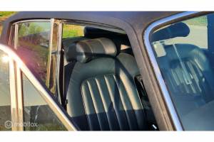 Image 28/50 of Rolls-Royce Silver Shadow I (1974)