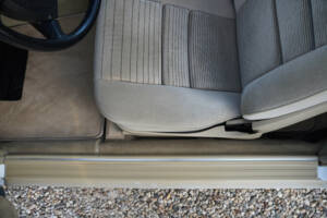 Image 35/50 of Mercedes-Benz 560 SEC (1987)