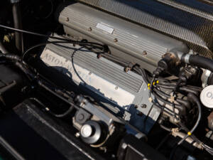 Imagen 66/80 de Aston Martin V8 Coupé (1996)