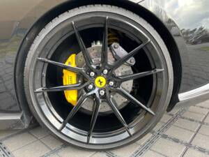 Image 15/37 of Ferrari Portofino (2019)