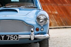 Image 40/56 of Aston Martin DB 4 (1960)