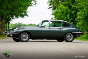 Image 29/61 de Jaguar Type E (2+2) (1969)