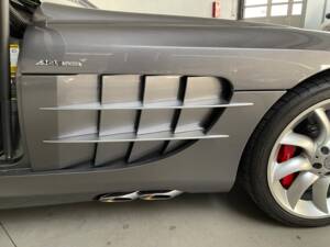 Afbeelding 37/39 van Mercedes-Benz SLR McLaren (2008)