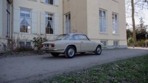 Image 11/54 of Alfa Romeo Giulia GT 1300 Junior (1972)